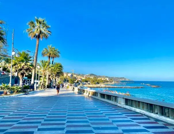 Festival'S Home Sanremo 0*,  Italy
